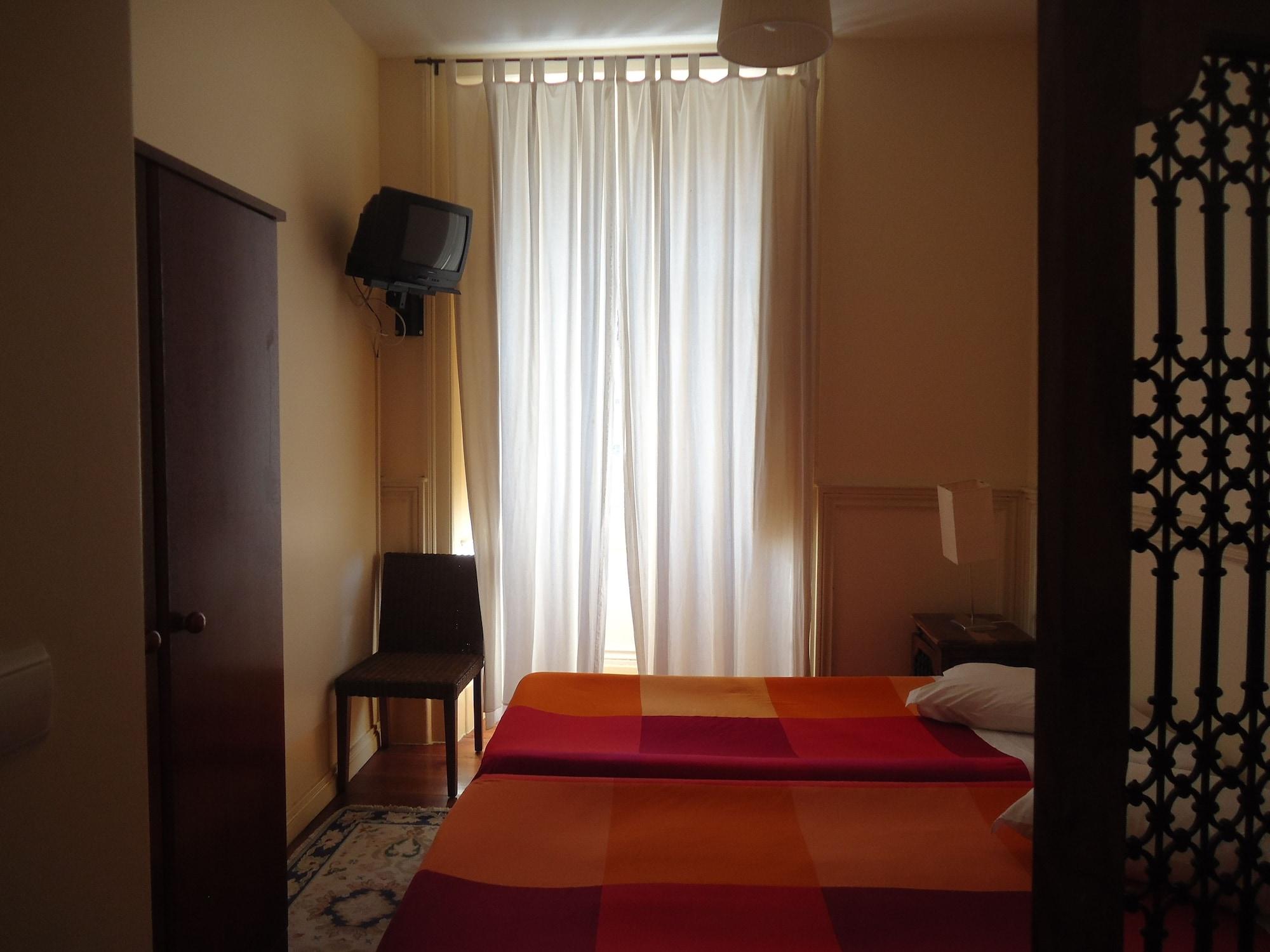 Pouso Dos Anjos Hotel Lisboa Екстериор снимка